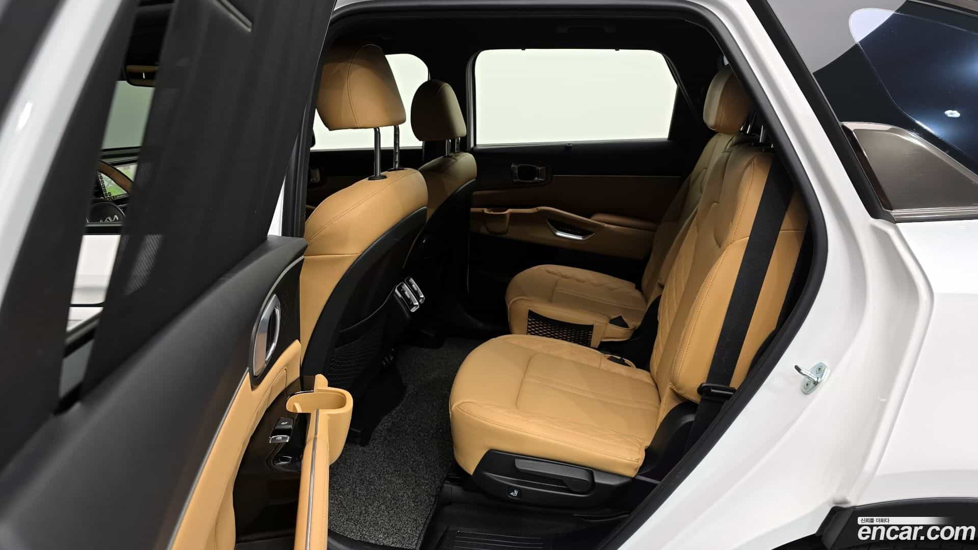 Sorento Kia 2022.6-OPTION-024