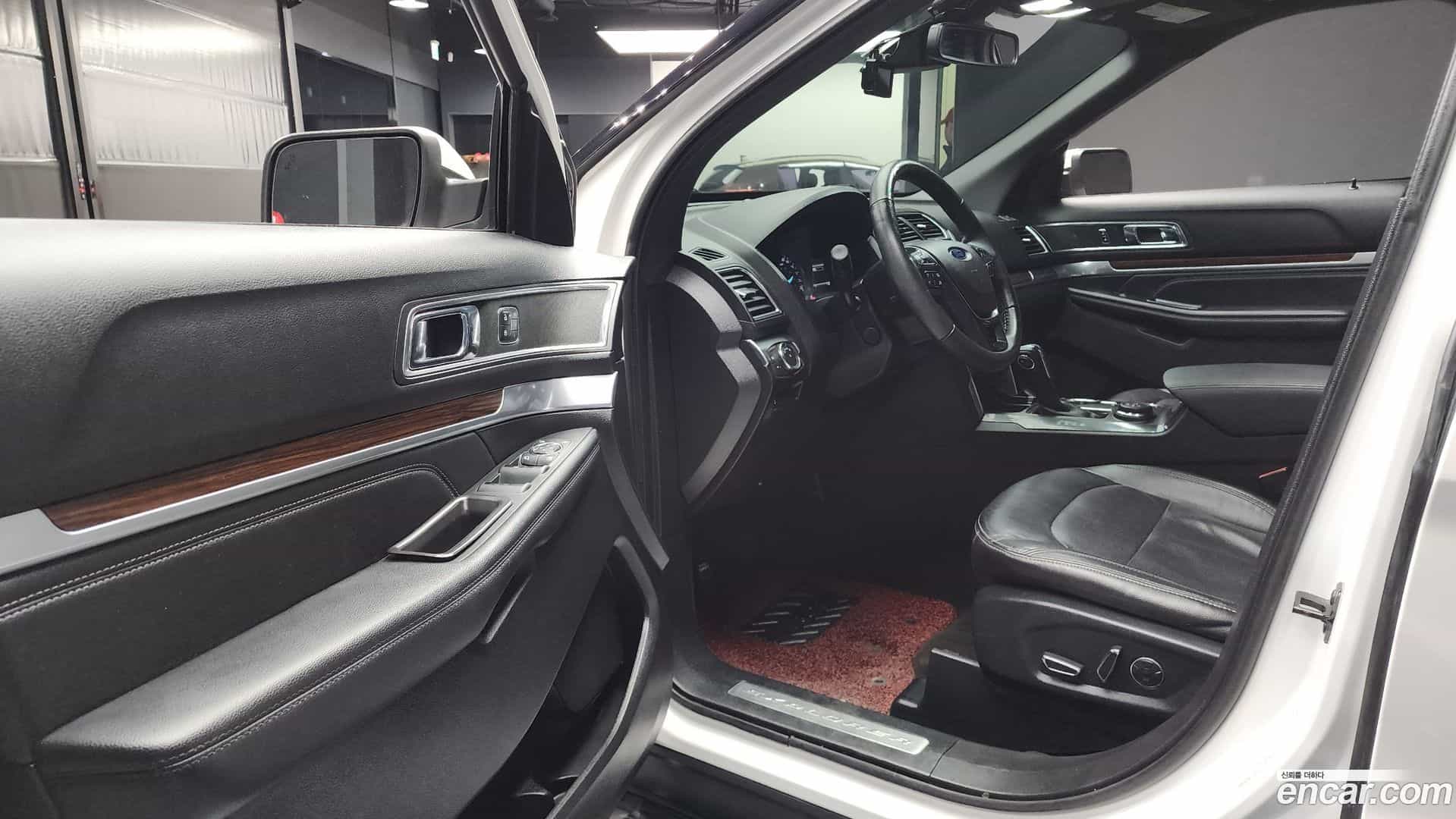Explorer Ford 2018.6-INNER-010