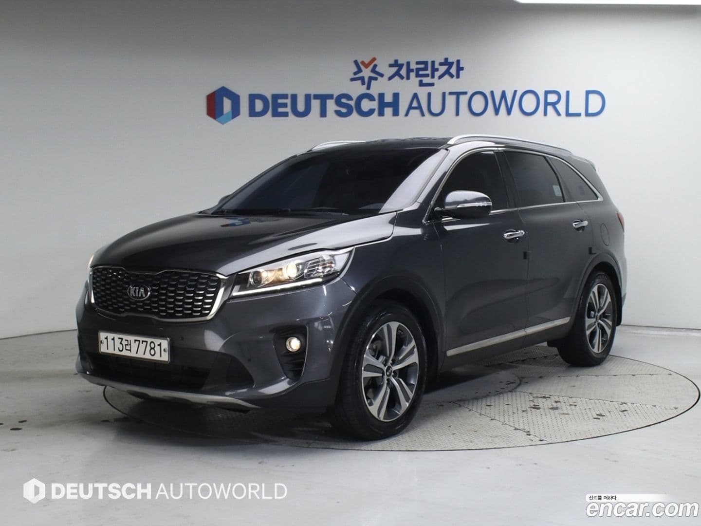 Main__Slider__Photo:Sorento Kia 2018.2-0