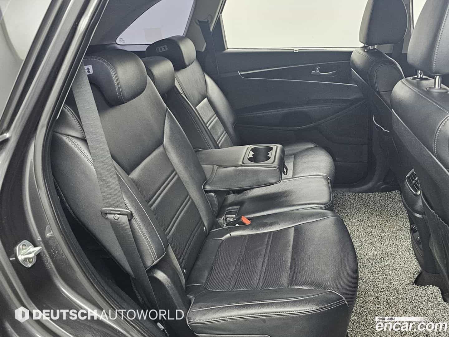 Sorento Kia 2018.2-OPTION-016