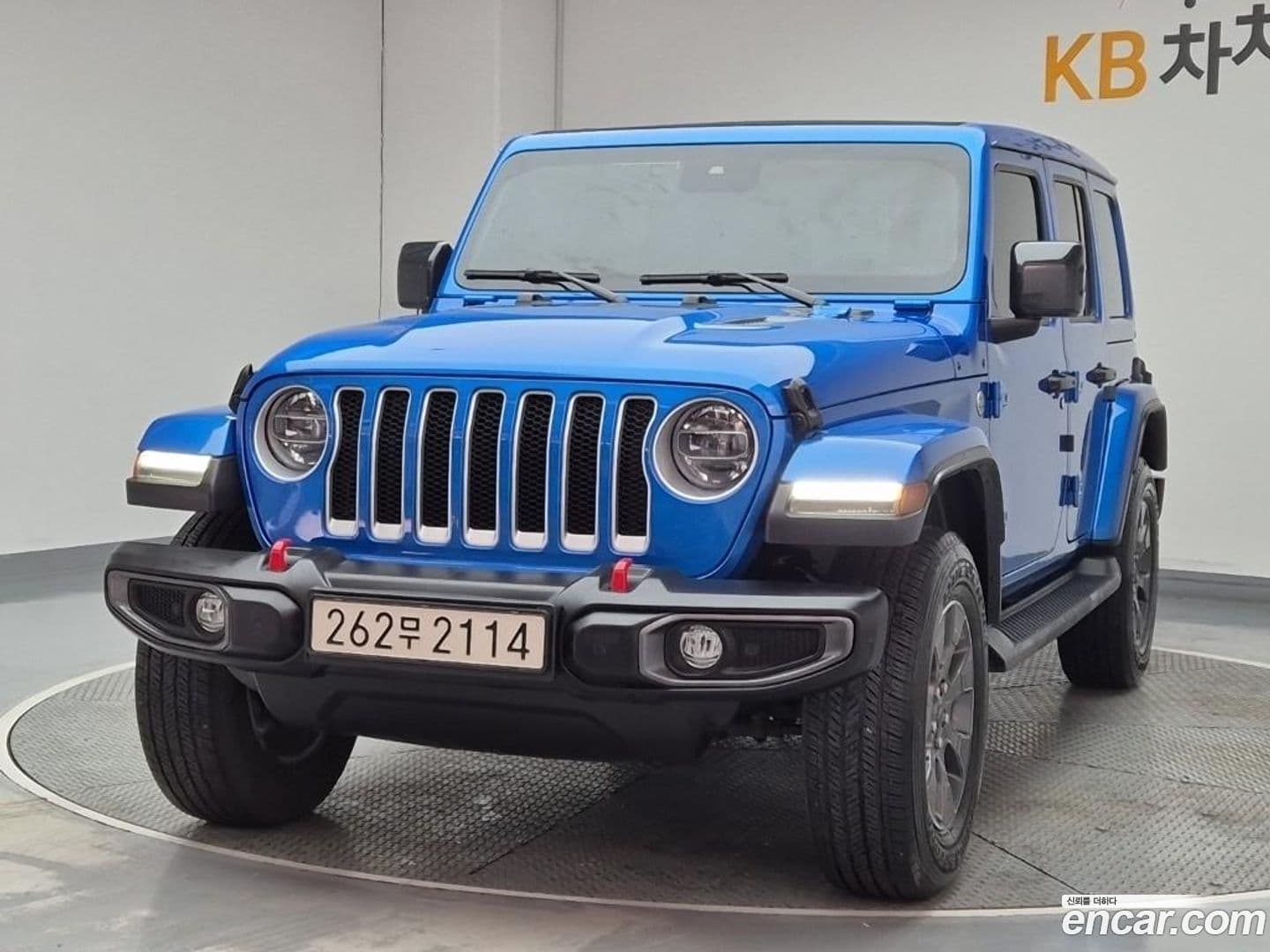 Main__Slider__Photo:Wrangler Jeep 2022.3-0