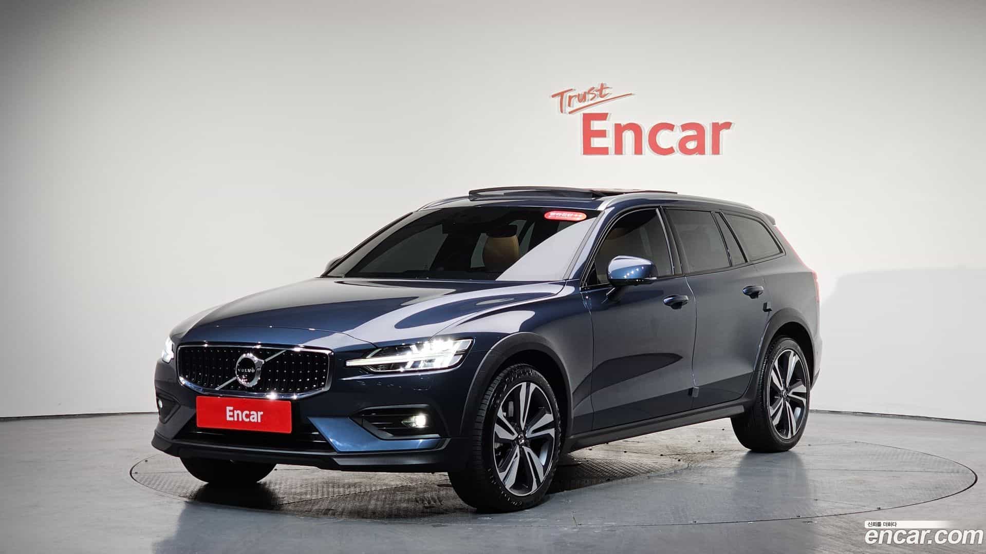 V60 Volvo 2021.3-THUMBNAIL-011