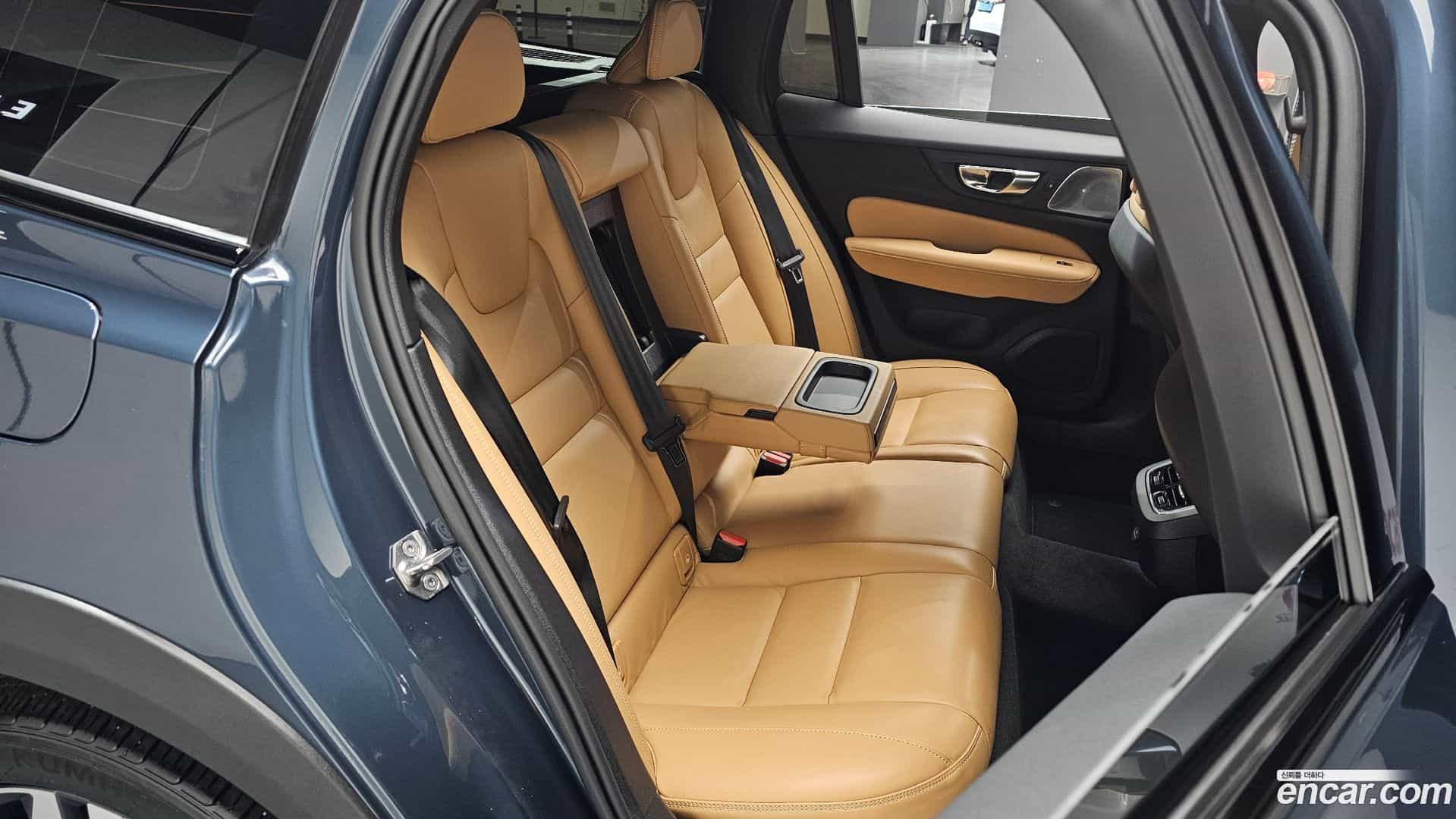 V60 Volvo 2021.3-OPTION-016