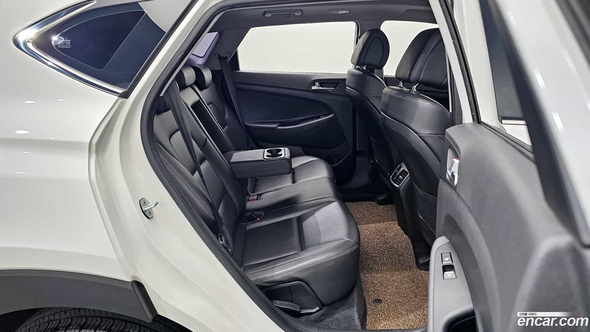 Tucson Hyundai 2016.5-OPTION-015