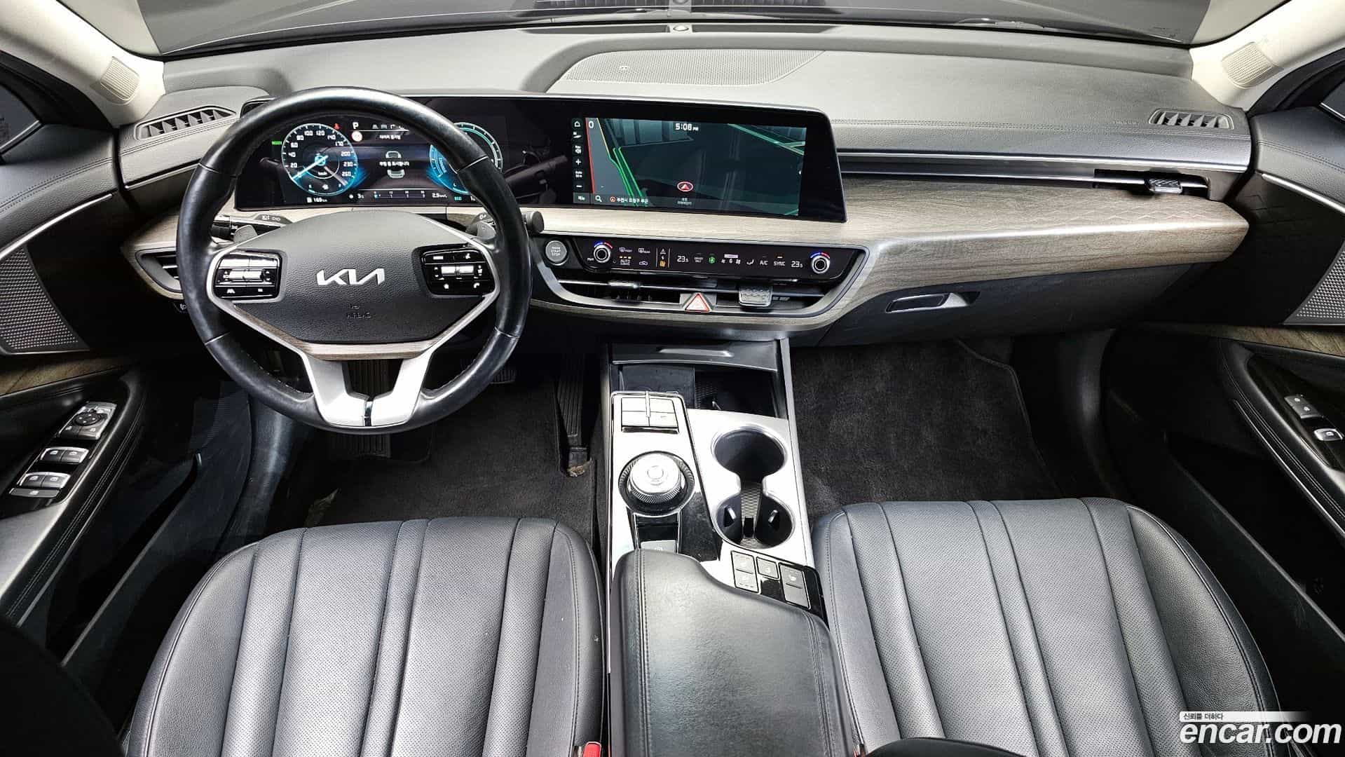 K8 Kia 2022.1-INNER-007