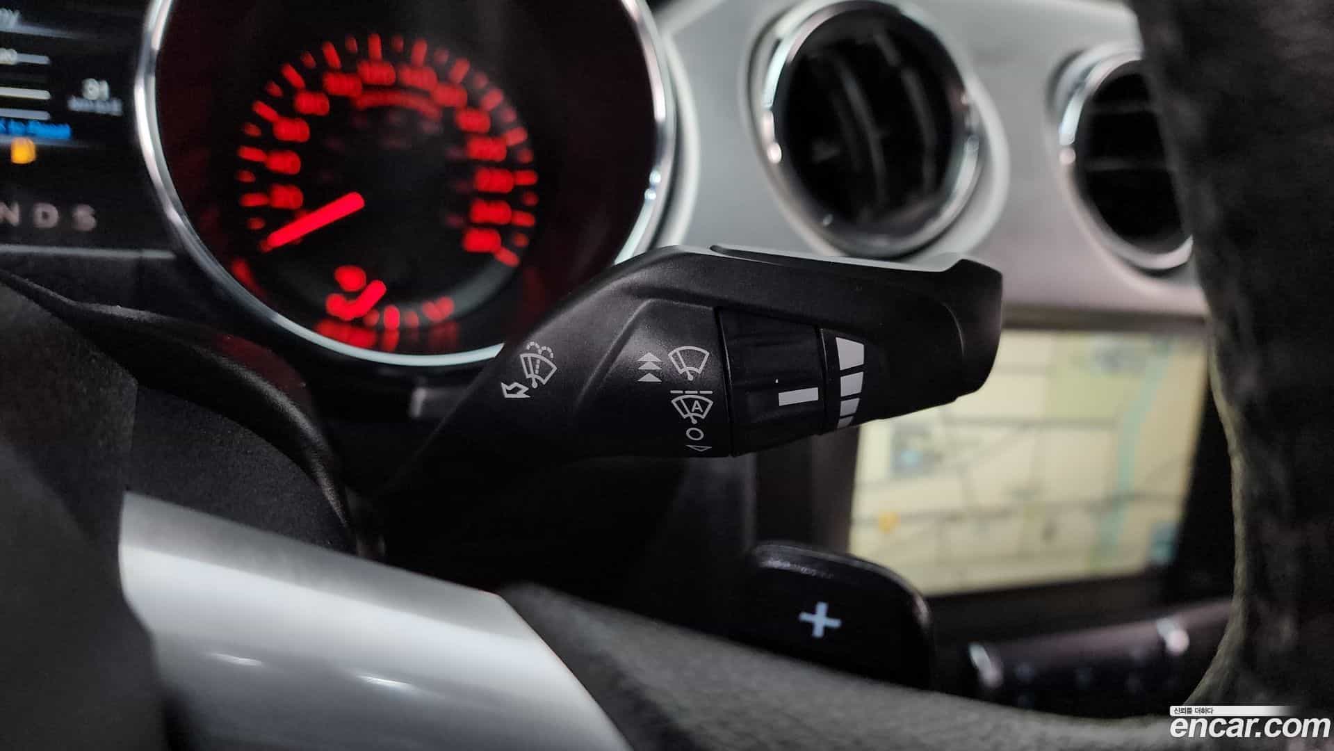 Mustang Ford 2015.1-OPTION-020