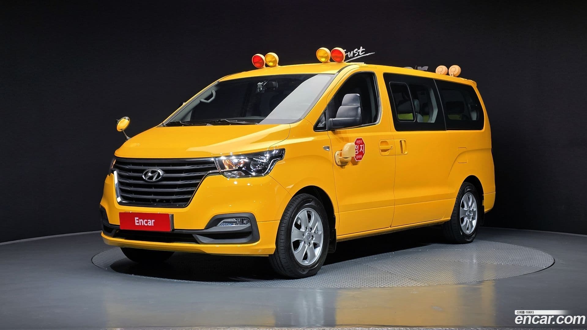 Main__Slider__Photo:Starex Hyundai 2018.5-0