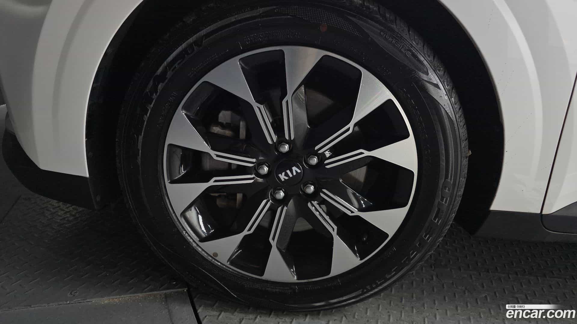 Canival Kia 2021.4-OUTER-005