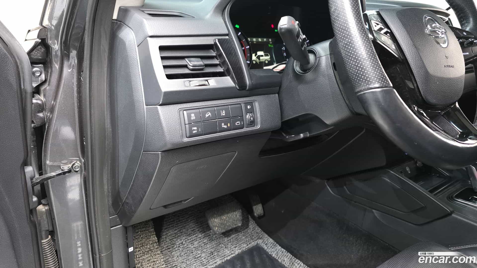 Rexton KG Mobility 2021.5-OPTION-017