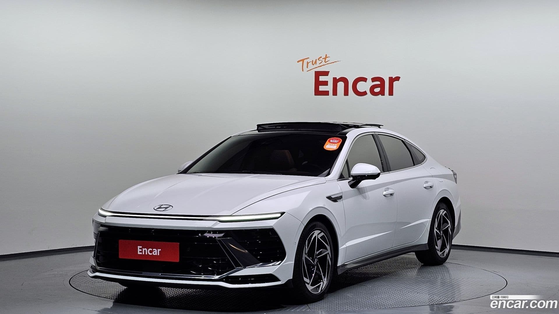 Main__Slider__Photo:Sonata Hyundai 2023.6-0