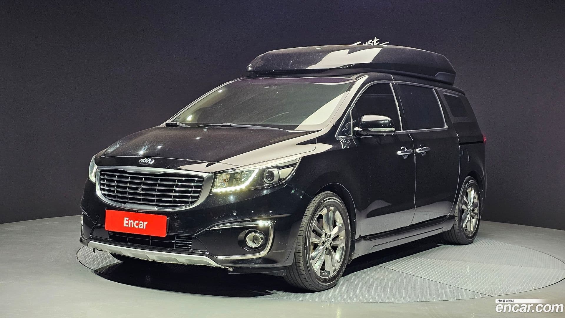 Main__Slider__Photo:Canival Kia 2016.10-0
