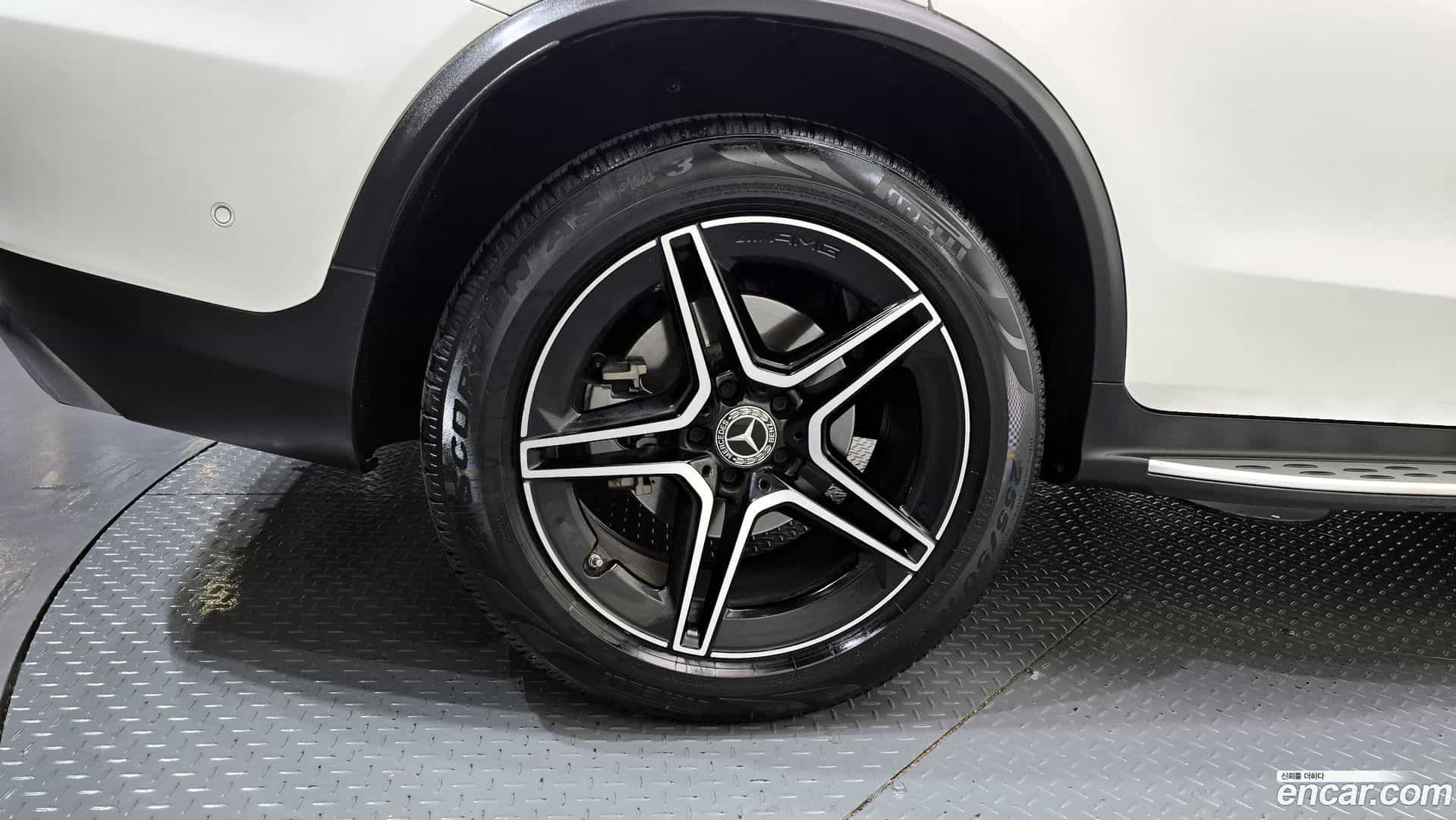 GLC-Class Mercedes-Benz 2023.3-OUTER-005
