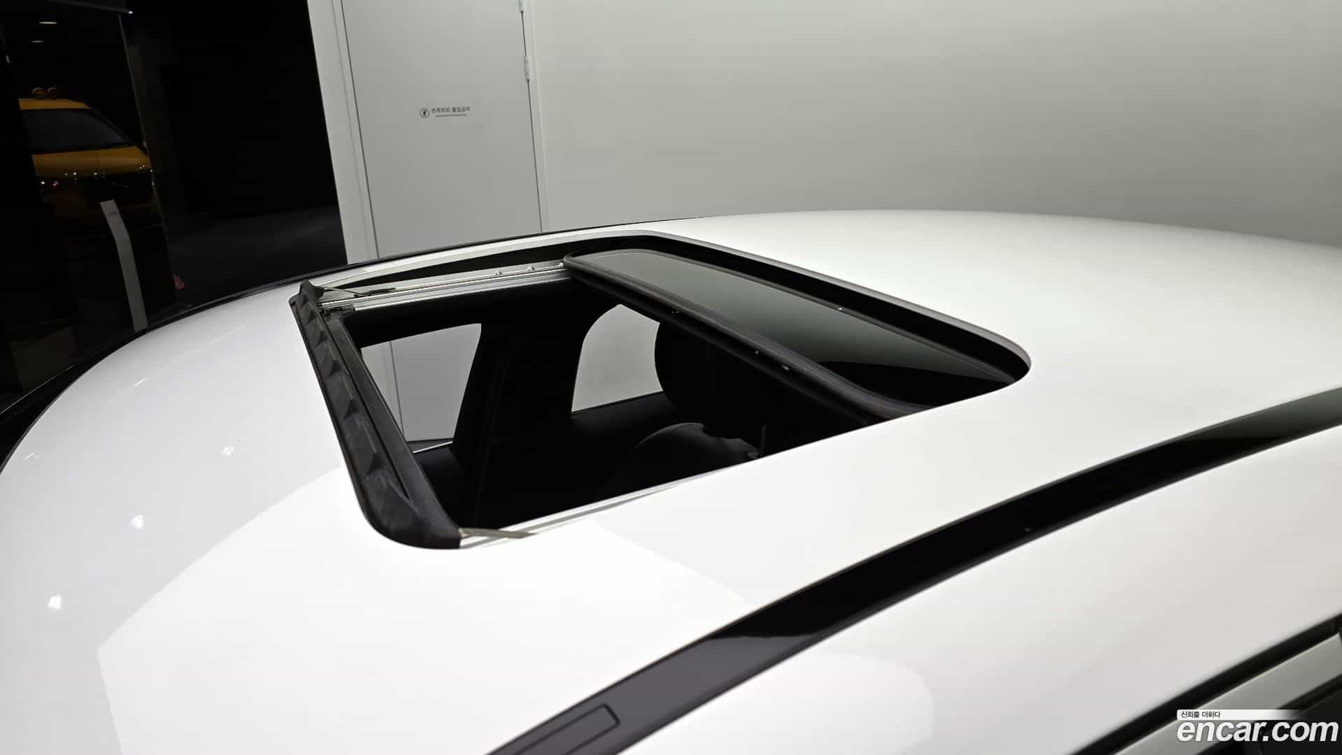 GLC-Class Mercedes-Benz 2023.3-OPTION-021