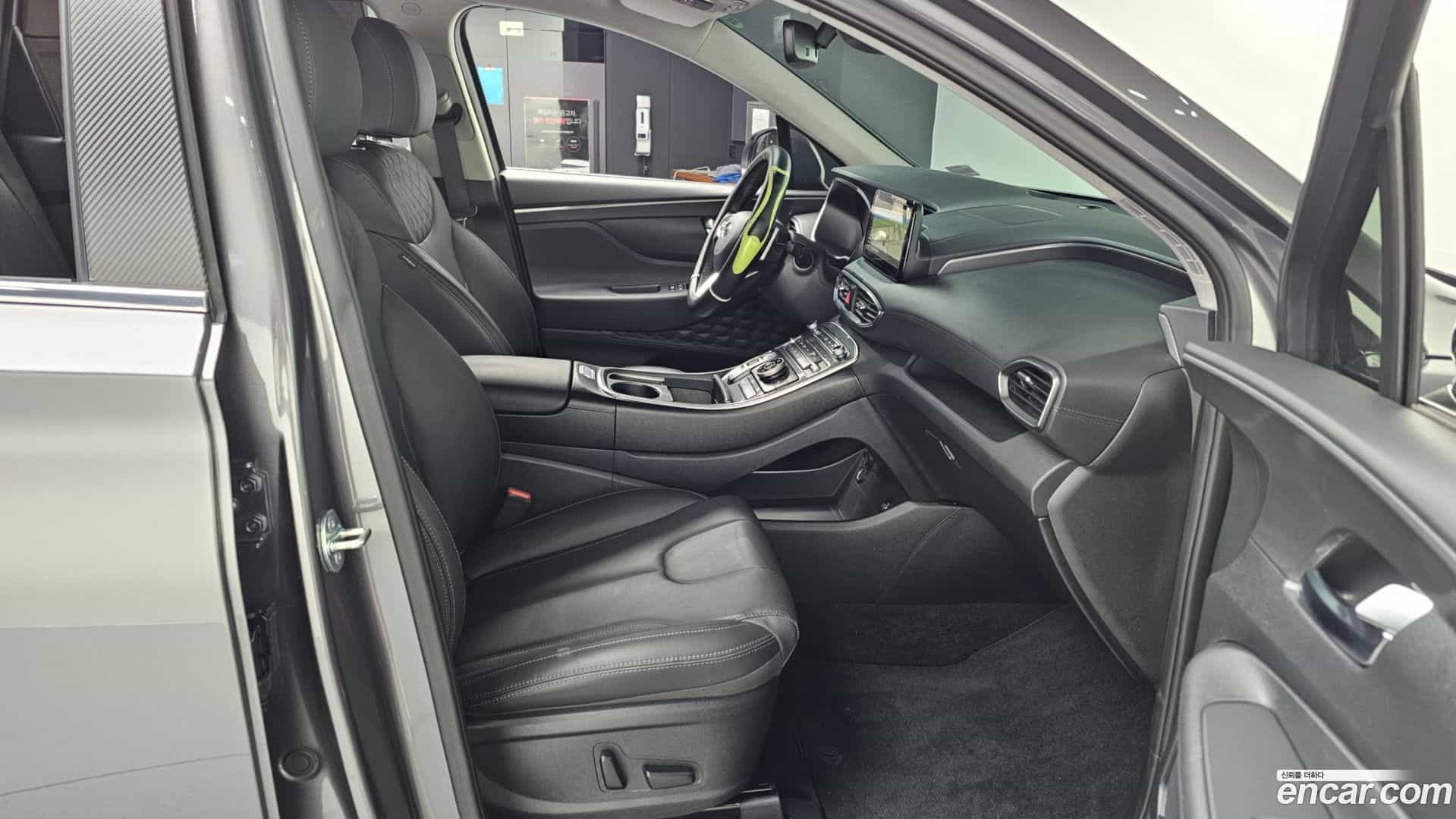 Santafe Hyundai 2023.9-OPTION-015