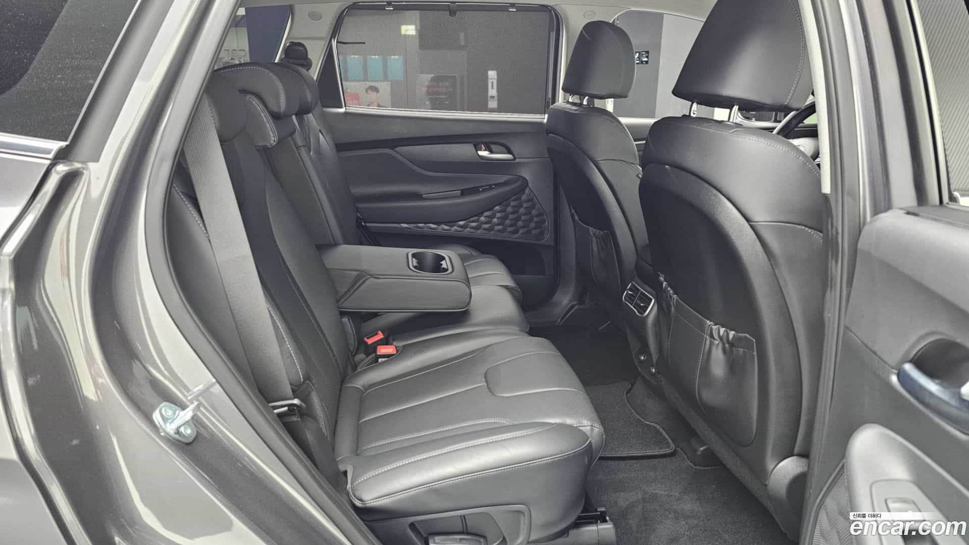 Santafe Hyundai 2023.9-OPTION-016
