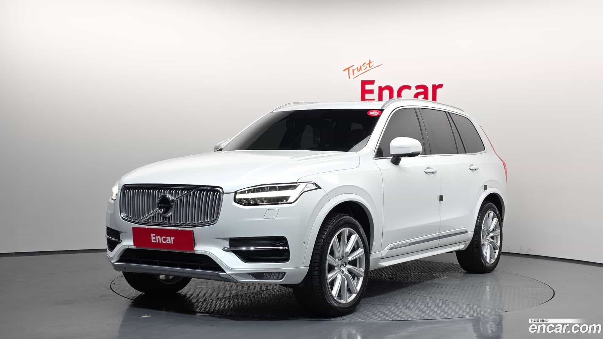 XC90 Volvo 2018.3-OUTER-001