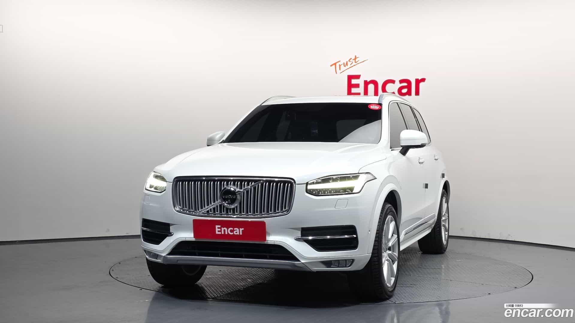 XC90 Volvo 2018.3-OUTER-003