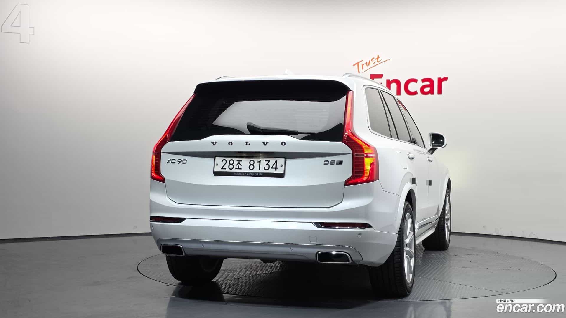 XC90 Volvo 2018.3-OUTER-004