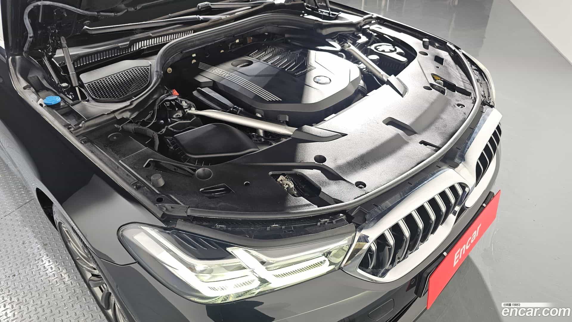 Gran Turismo BMW 2021.11-INNER-006