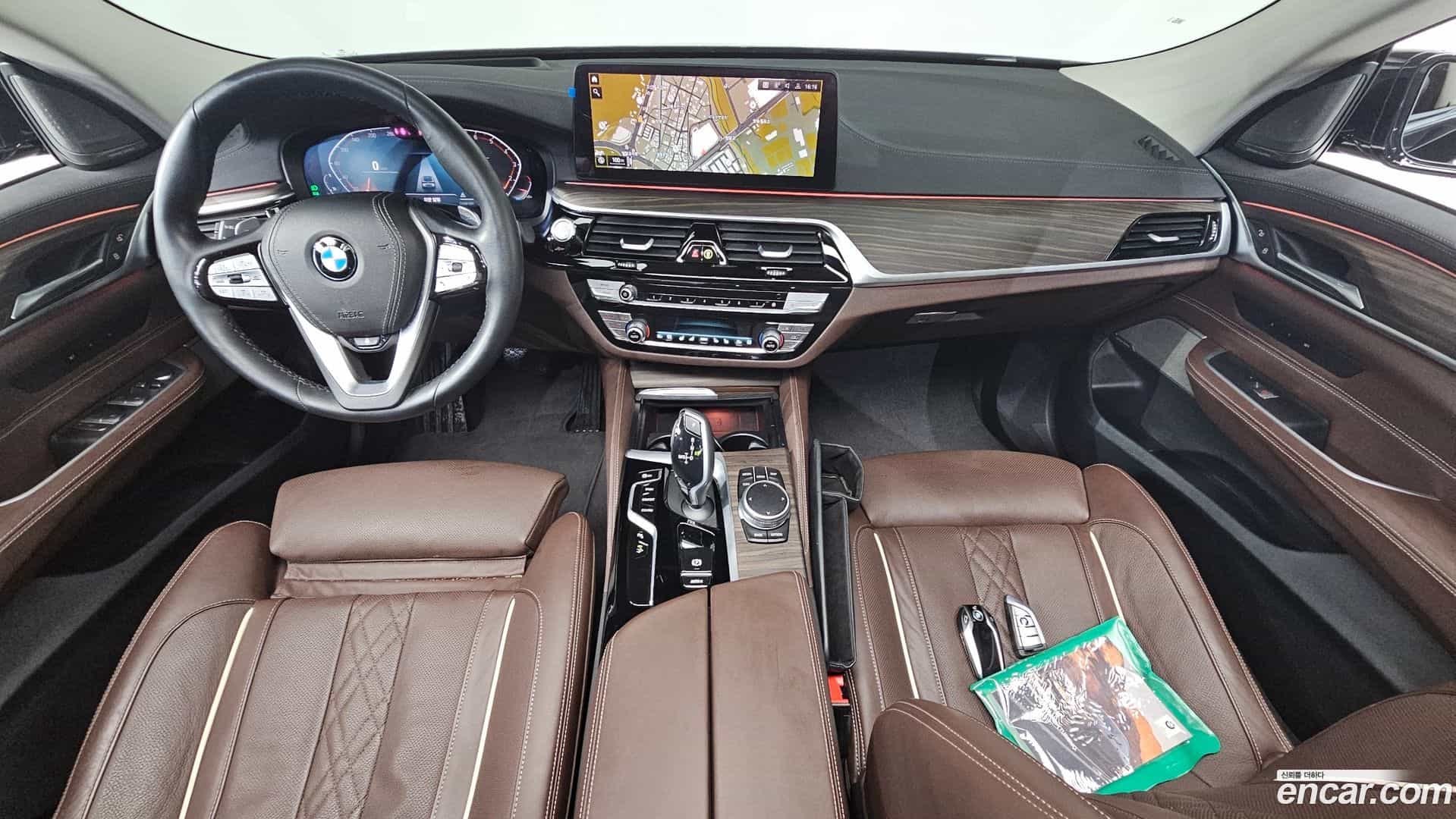Gran Turismo BMW 2021.11-INNER-007