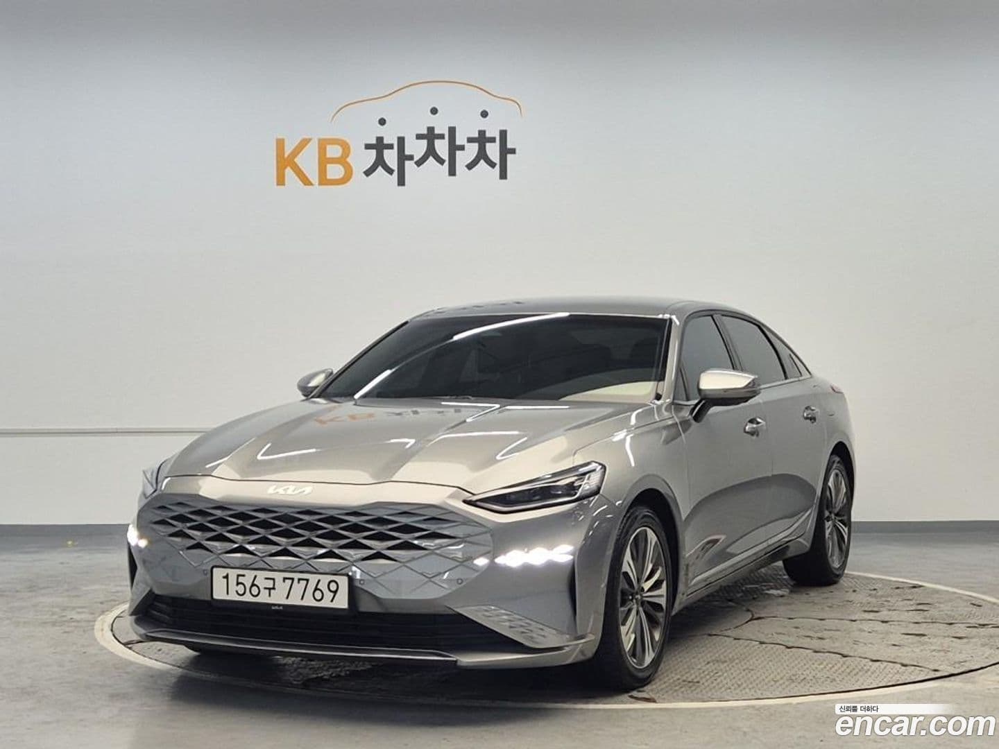 Main__Slider__Photo:K8 Kia 2021.10-0