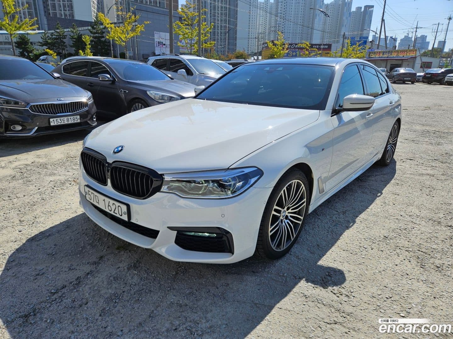 Main__Slider__Photo:5-Series BMW 2019.2-0