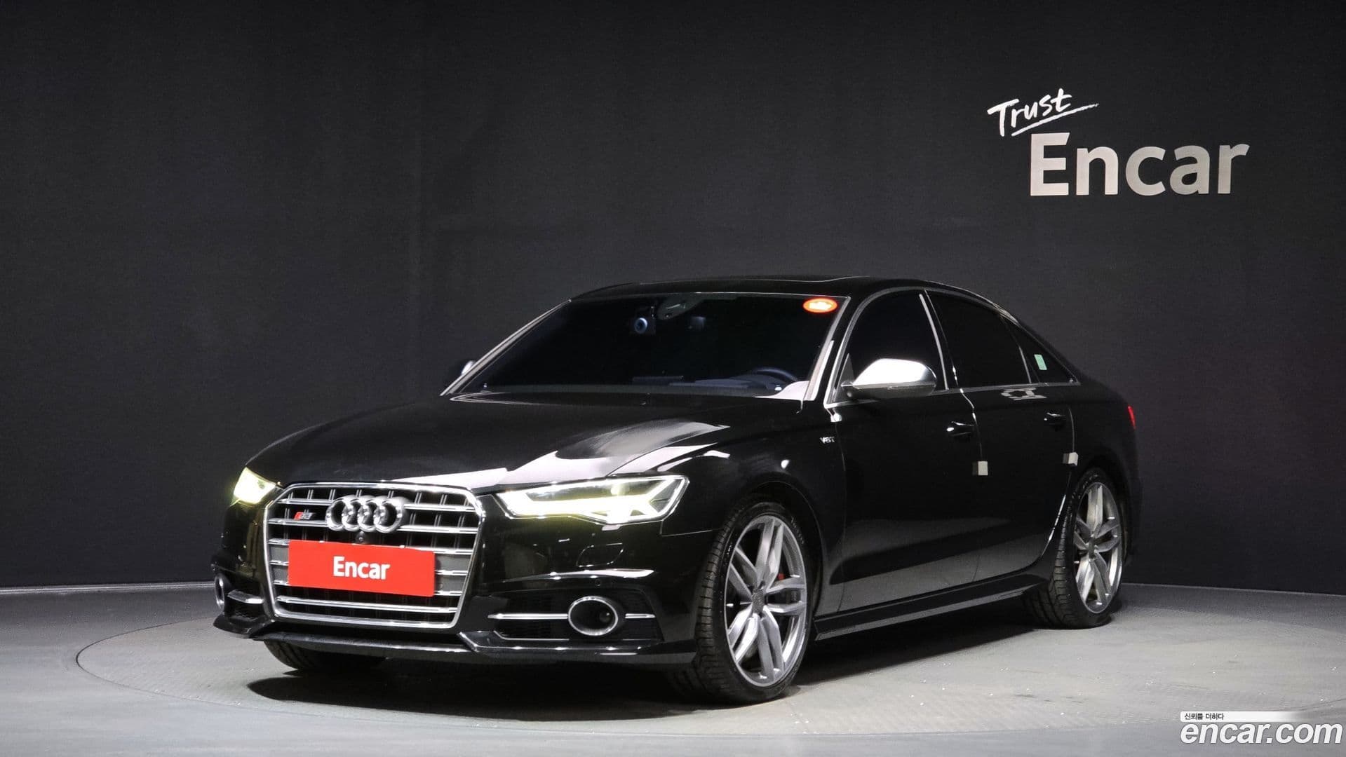 Main__Slider__Photo:S6 Audi 2016.10-0