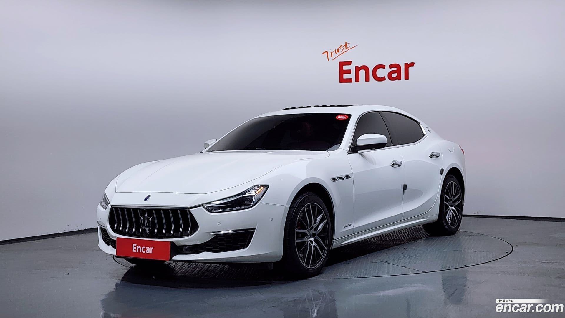 Main__Slider__Photo:Ghibli Maserati 2019.3-0
