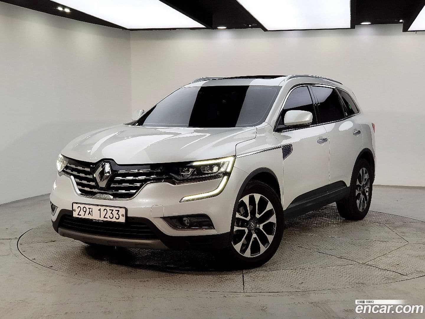 Main__Slider__Photo:QM6 Renault Korea 2017.5-0