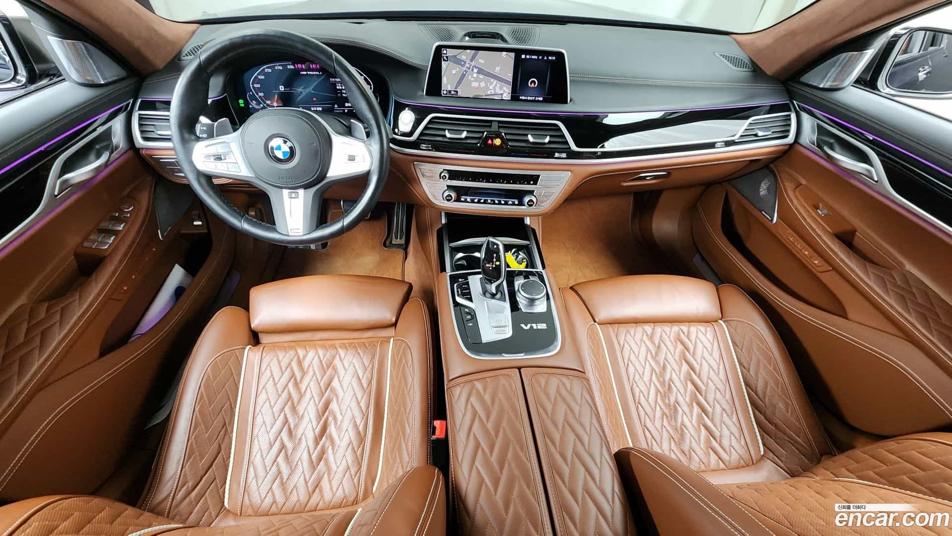 7-Series BMW 2022.2-INNER-007