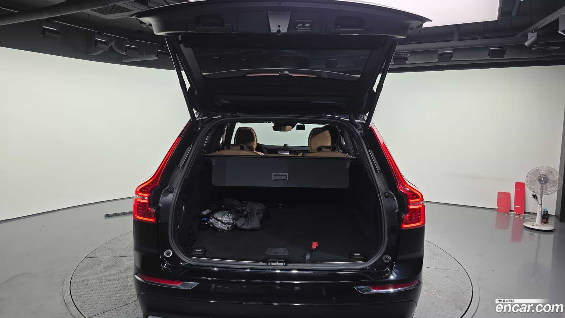 XC60 Volvo 2020.6-OPTION-024