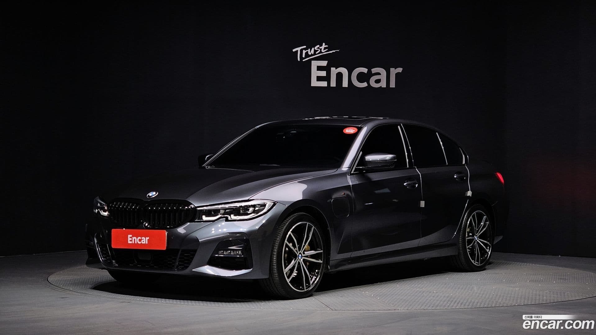 Main__Slider__Photo:3-Series BMW 2021.0-0