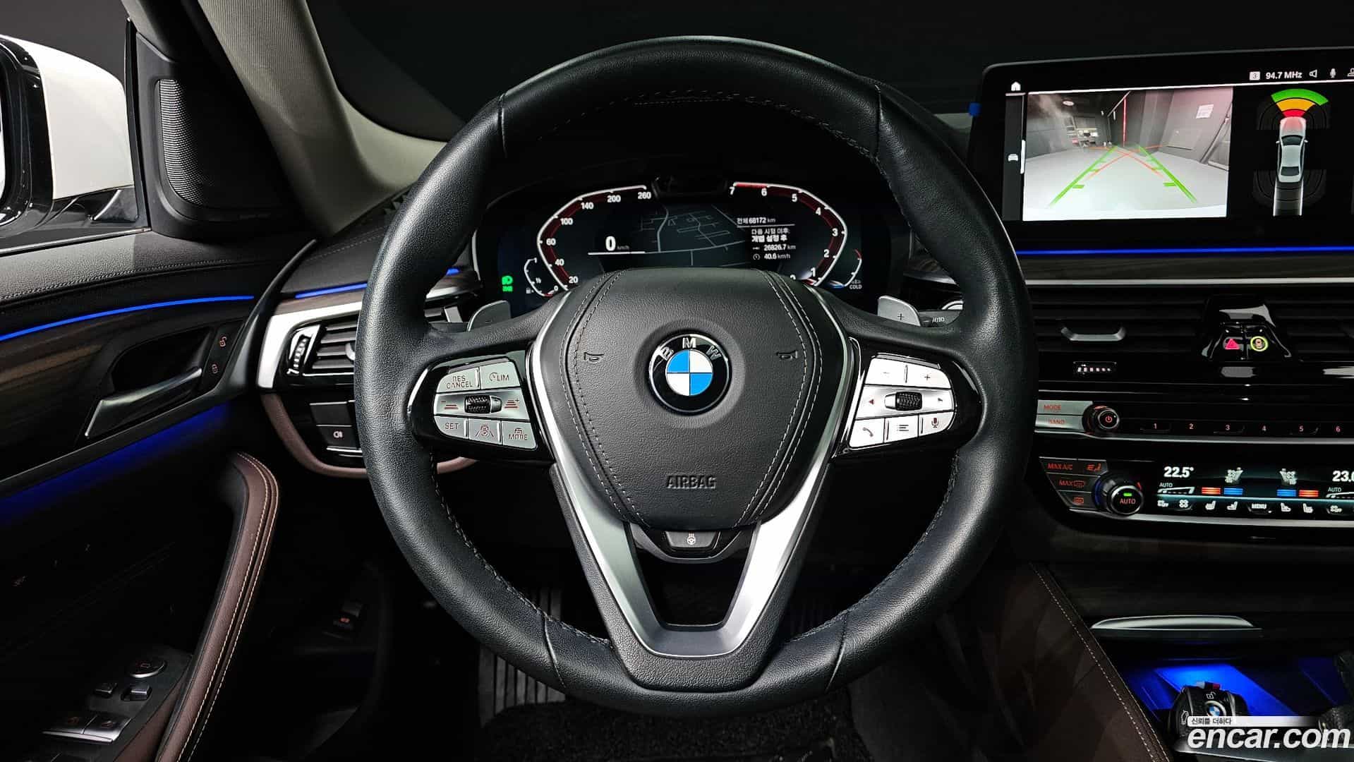 5-Series BMW 2022.7-OPTION-017