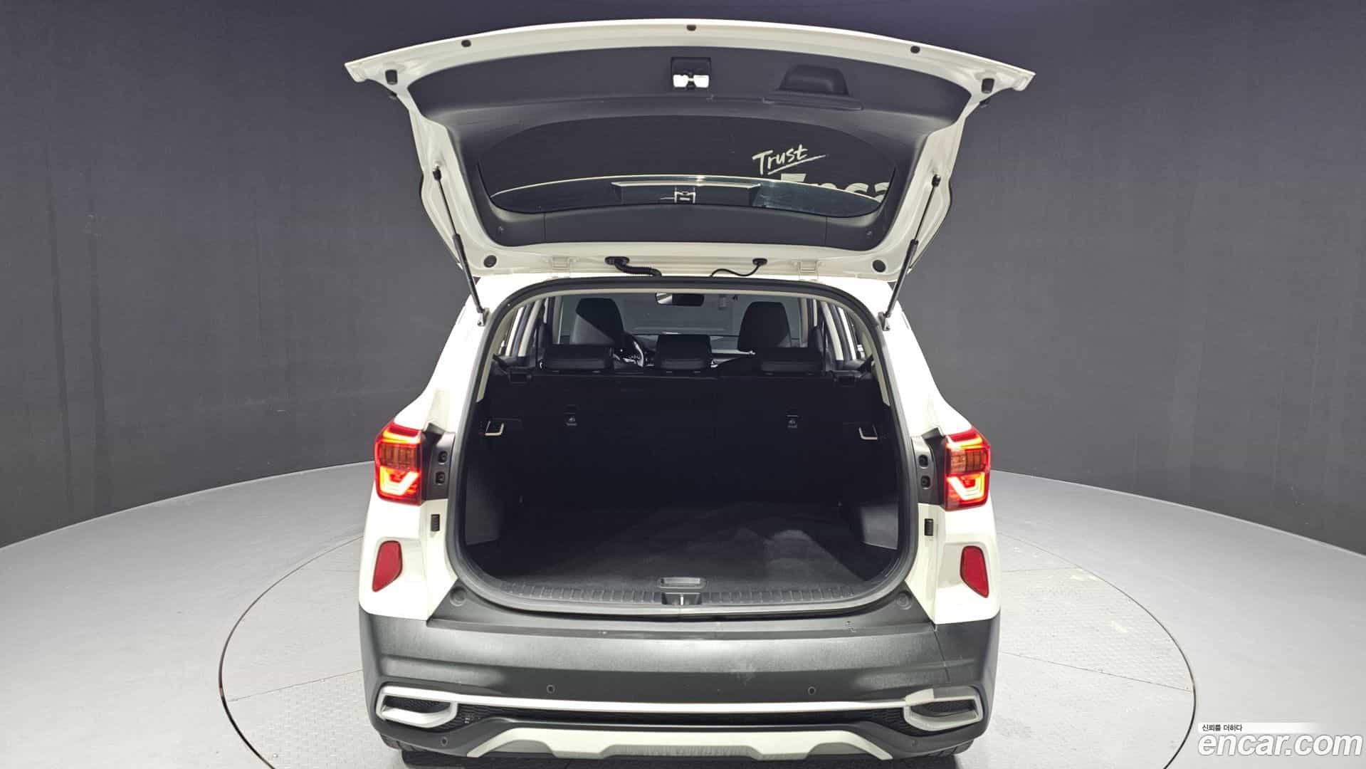 Seltos Kia 2021.1-OPTION-024