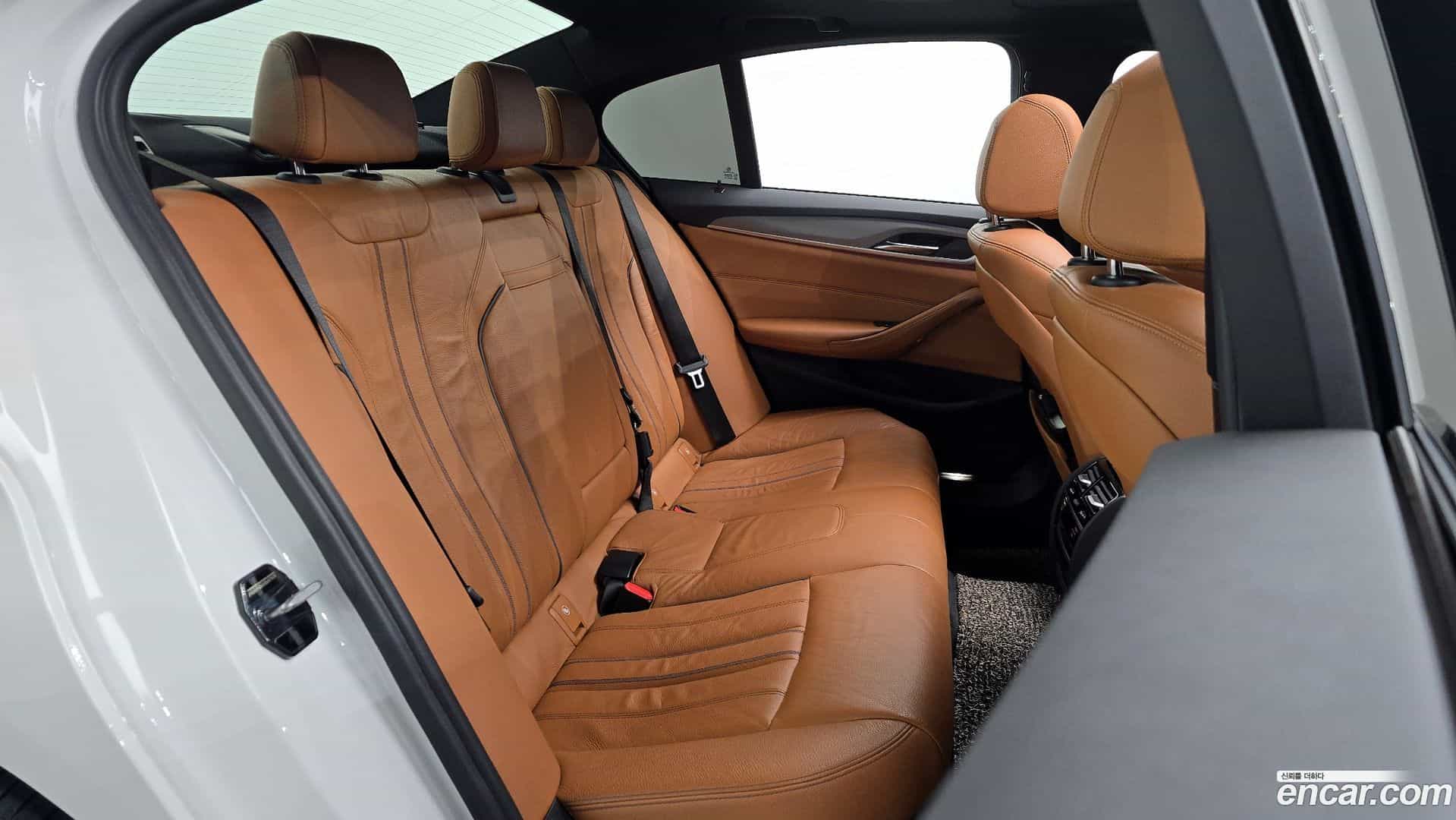 5-Series BMW 2017.3-OPTION-016