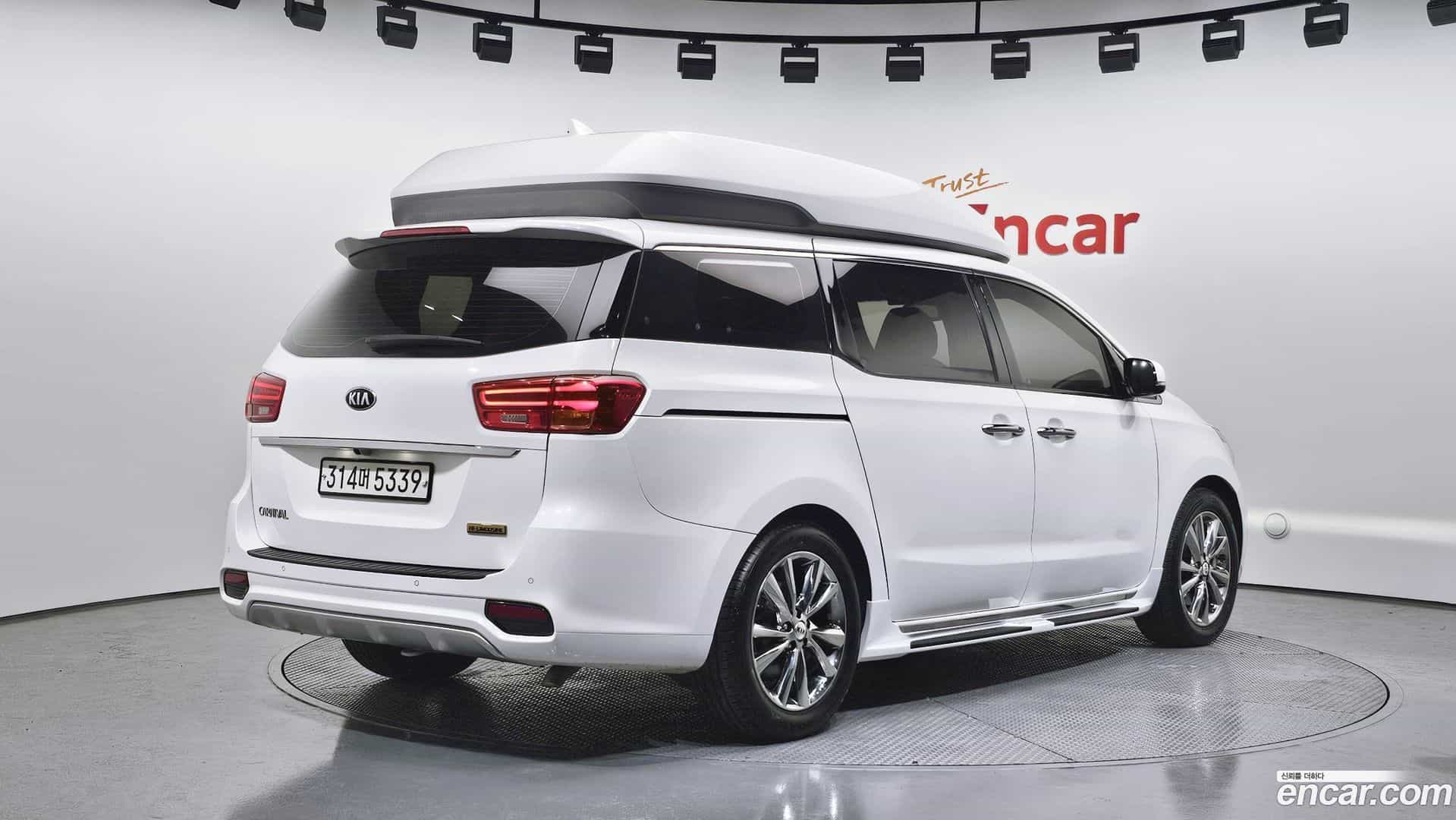 Canival Kia 2019.11-OUTER-002