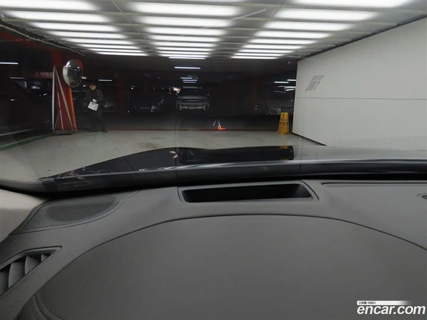 Genesis Hyundai 2016.3-OPTION-015