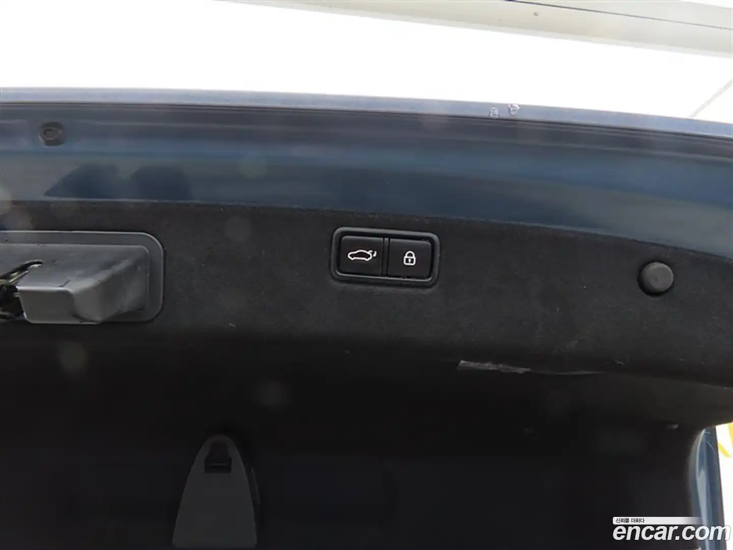 Genesis Hyundai 2016.3-OPTION-021