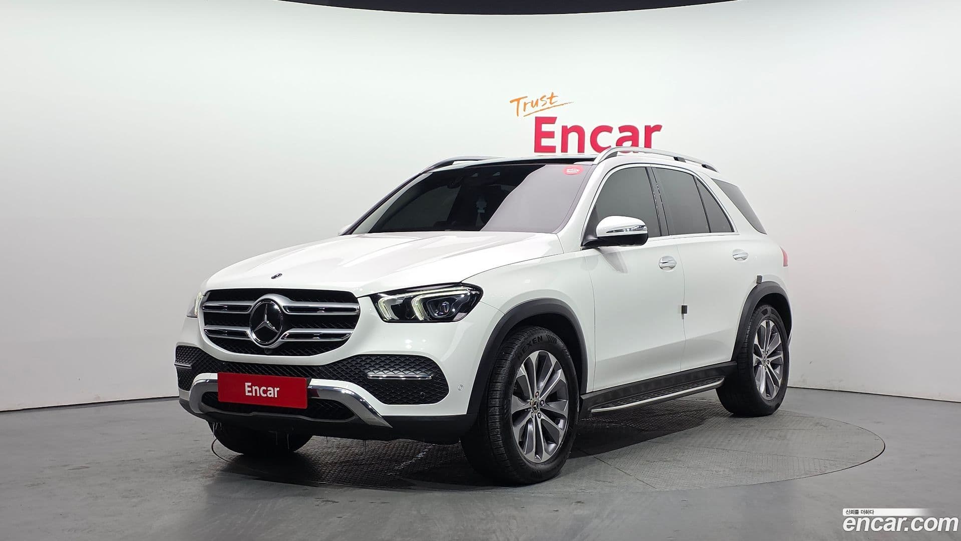 Main__Slider__Photo:GLE-Class Mercedes-Benz 2022.7-0