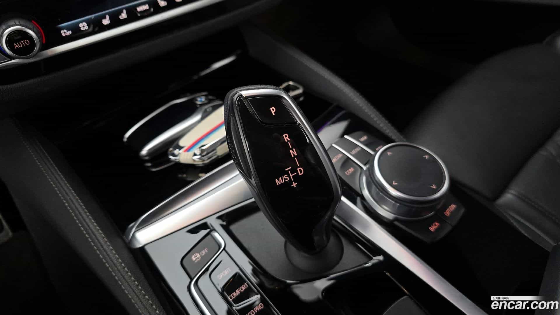 Gran Turismo BMW 2020.1-INNER-009