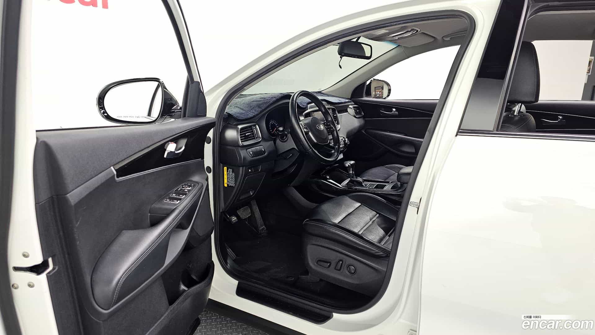 Sorento Kia 2017.7-INNER-010