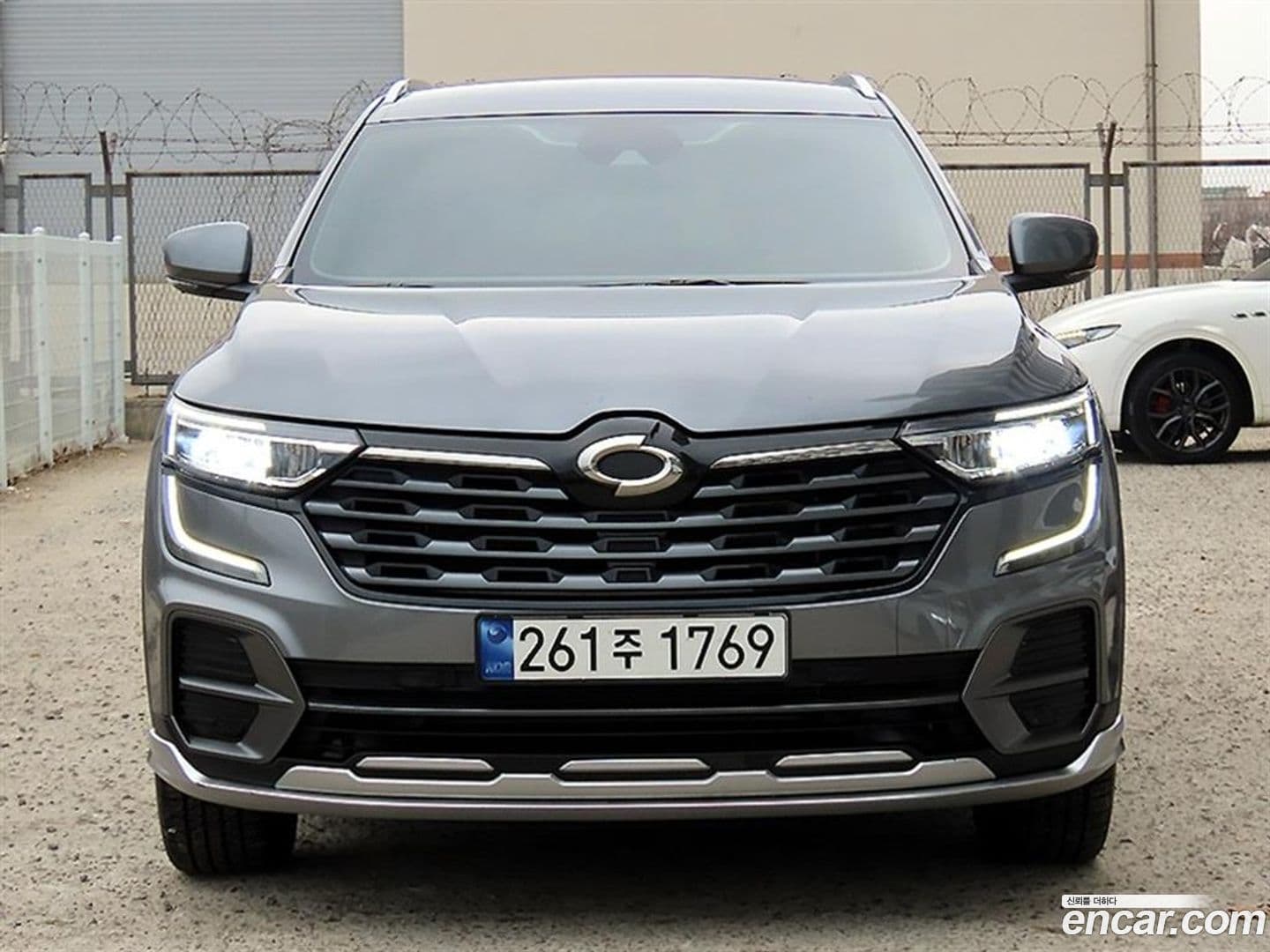 Main__Slider__Photo:QM6 Renault Korea 2023.10-0
