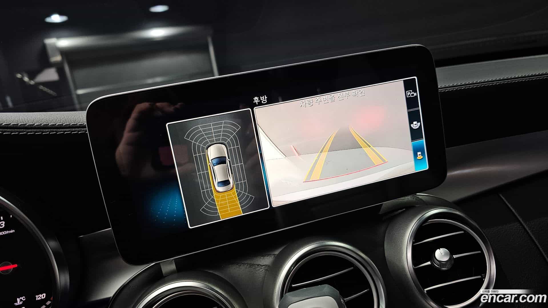 C-Class Mercedes-Benz 2019.6-OPTION-024