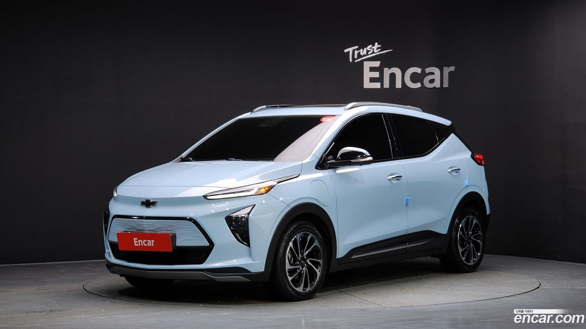 Main__Slider__Photo:볼트 EUV Chevrolet 2023.6-0