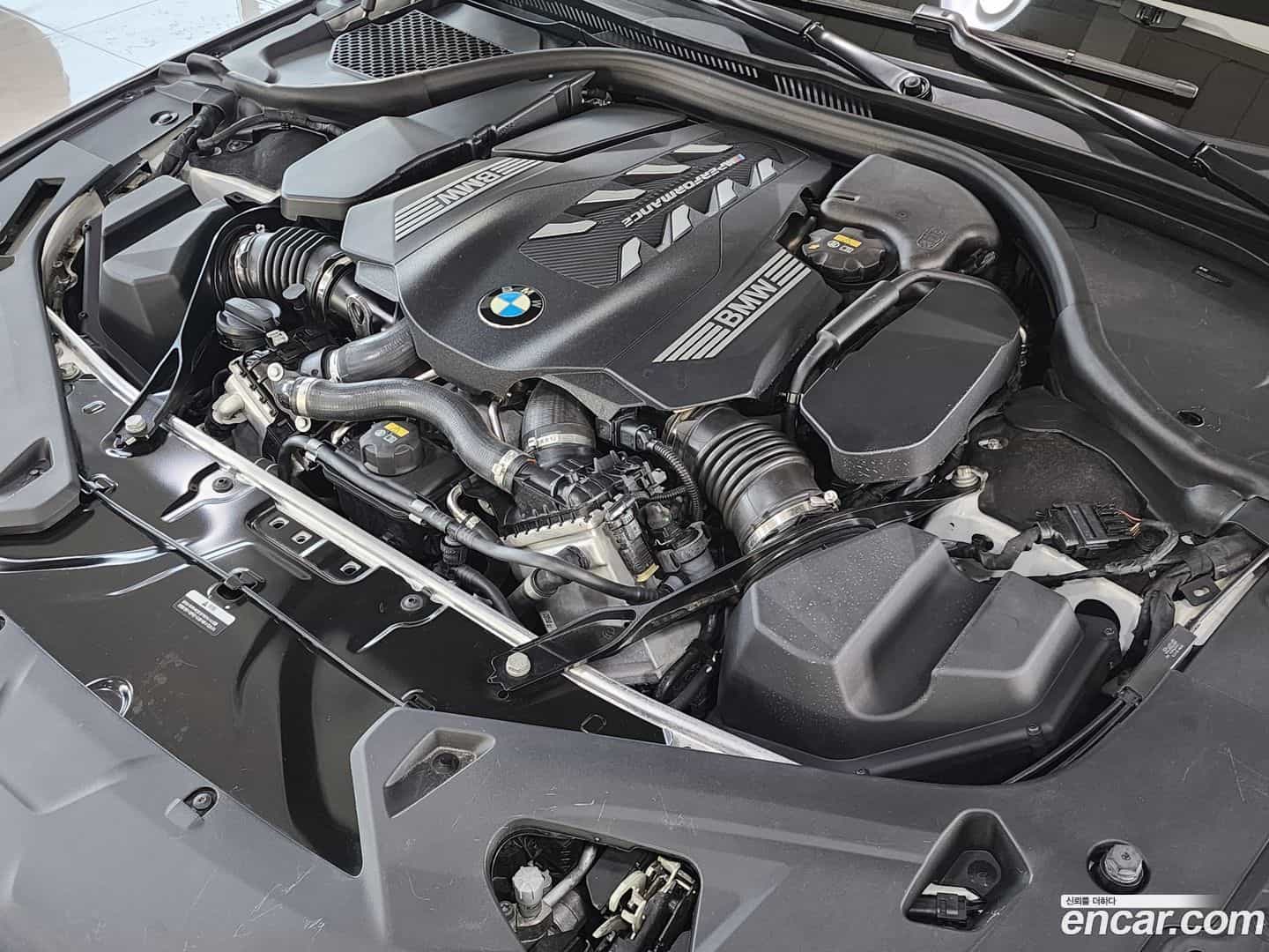 8-Series BMW 2022.9-INNER-006