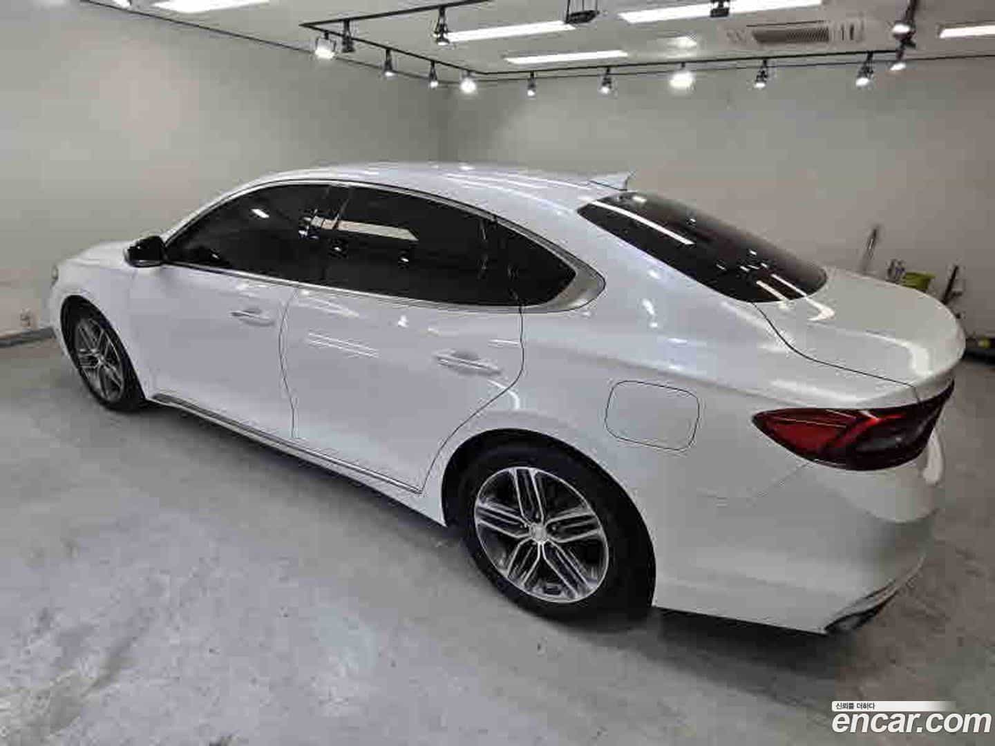 Grandeur Hyundai 2017.3-INNER-007