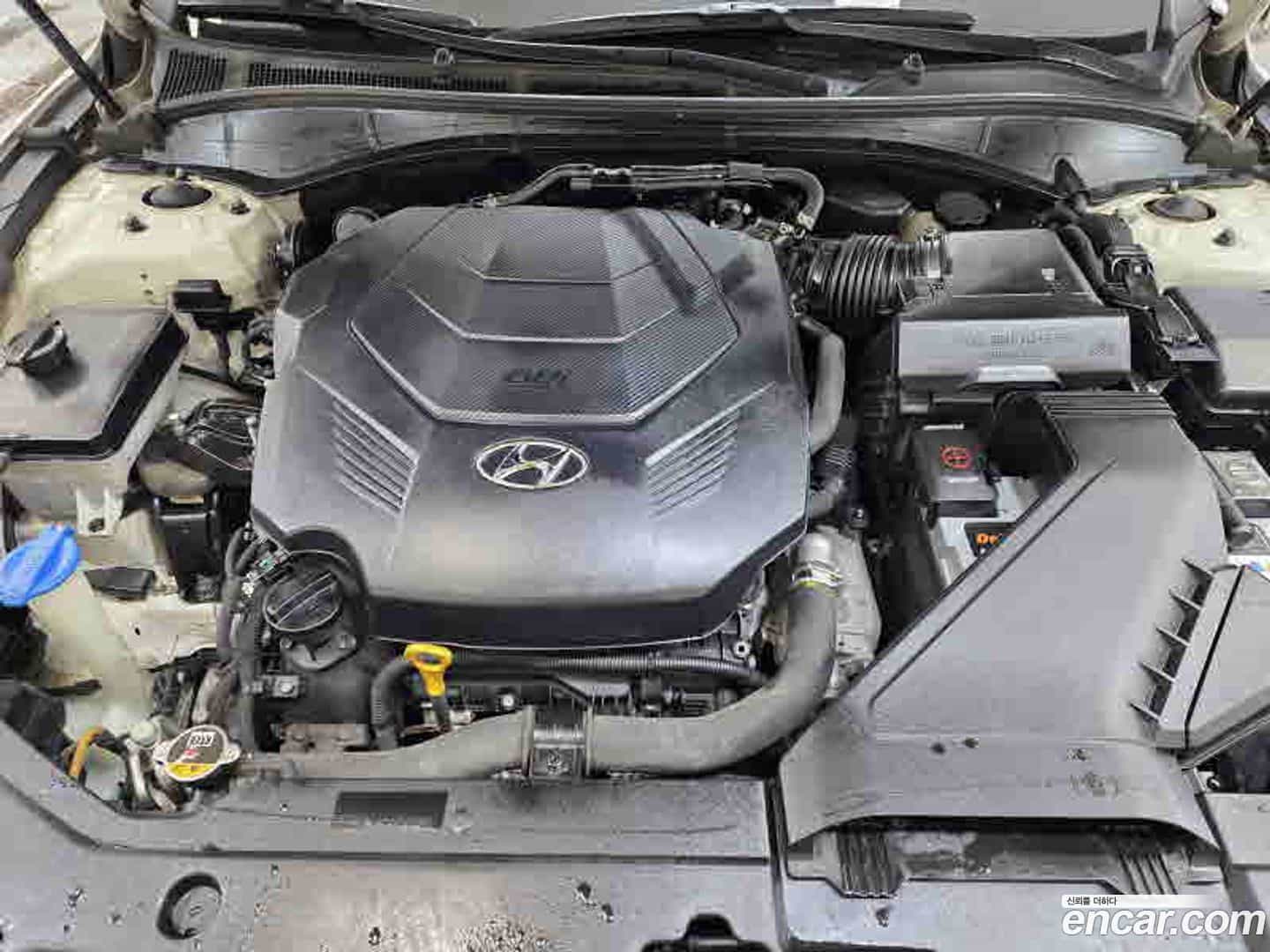 Grandeur Hyundai 2017.3-OPTION-021