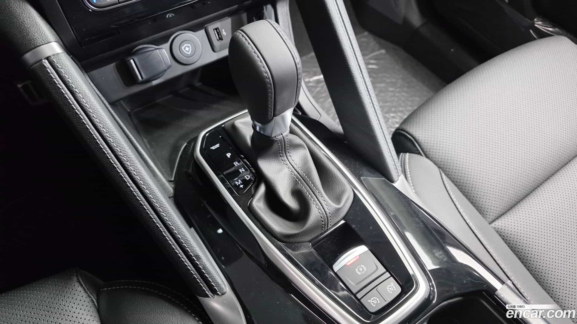 QM6 Renault Korea 2026.0-INNER-009