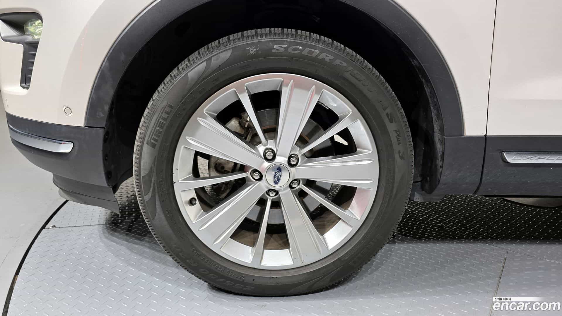 Explorer Ford 2019.3-OUTER-005
