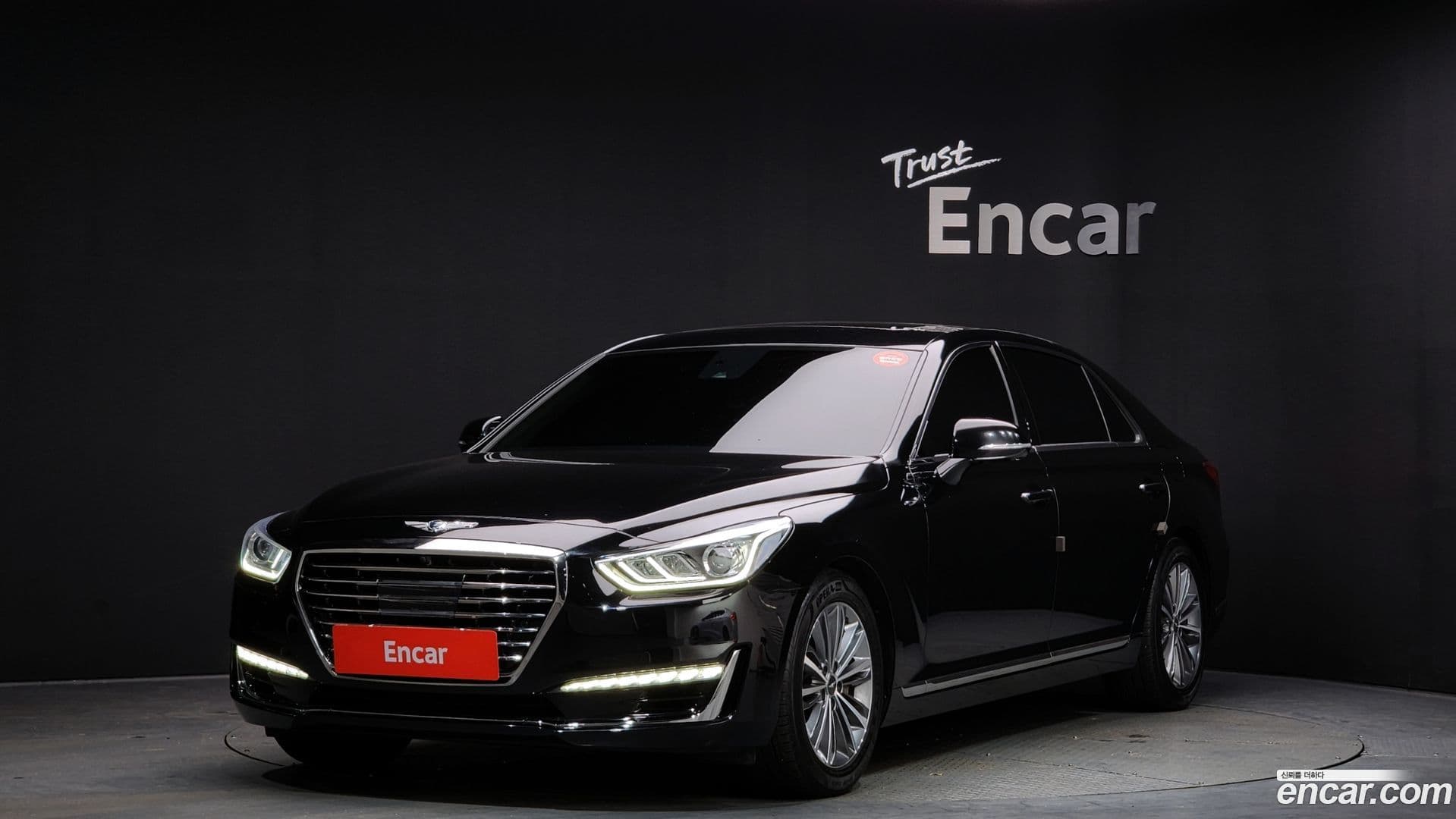 Main__Slider__Photo:EQ900 Genesis 2016.1-0